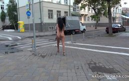 Completely nude in public. Nude on city streets